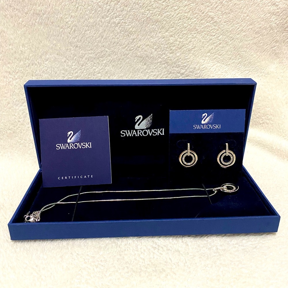 Swarovski Earrings & Necklace Set